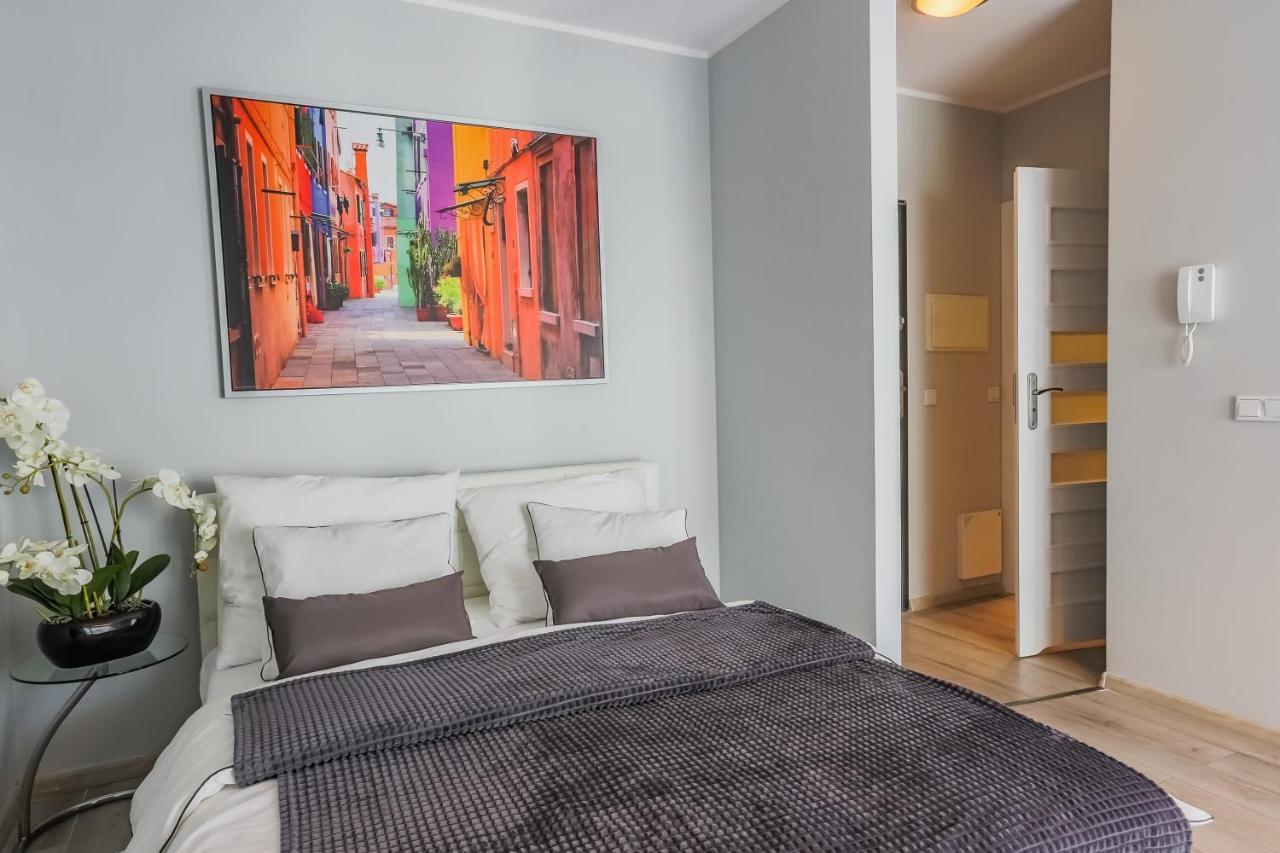 Coin Apartamenty Breslavia Esterno foto